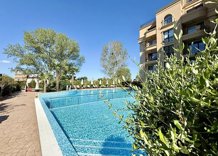 Menada Aphrodite Apartman *