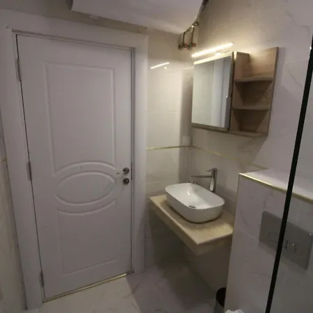 Menada Aphrodite Apartment