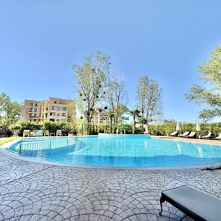 Menada Aphrodite Сонячний Берег