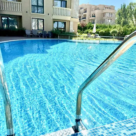 Menada Aphrodite Сонячний Берег