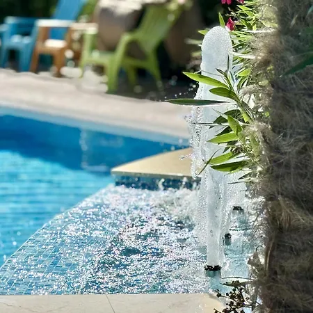 Апартаменти Menada Aphrodite *